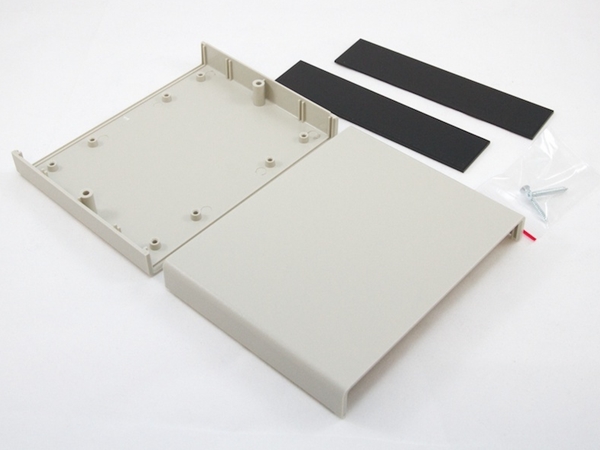 G738 instrumentkabinet (140x110x35mm)
