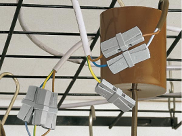 Belysningsklemmemuffe - 0,5-2,5mm², 2 faste, 1 fleks, Grå