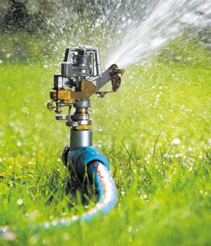 Havevander, impulsvander på spyd - LUX, alu./messing