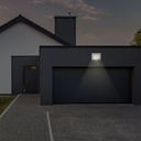 20W LED projektør med Samsung chip, PIR sensor og 3000K varm hvidt lys i hvidt hus - ideel til udendørs belysning