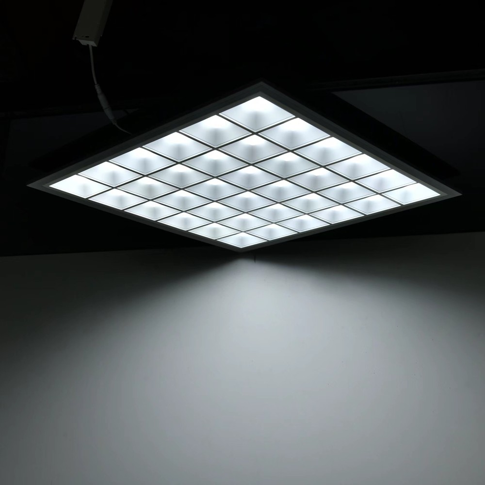LEDlife 60x60 LED panel - 36W, UGR16, Philips driver, flicker free, 110lm/w, hvid kant