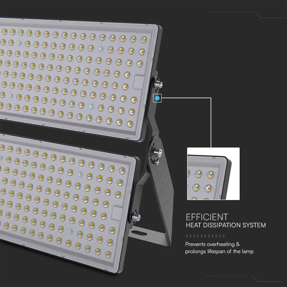 500W LED projektør med super høj effekt og 1m kabel - Sort hus, IP65, 6500K, 135lm/W