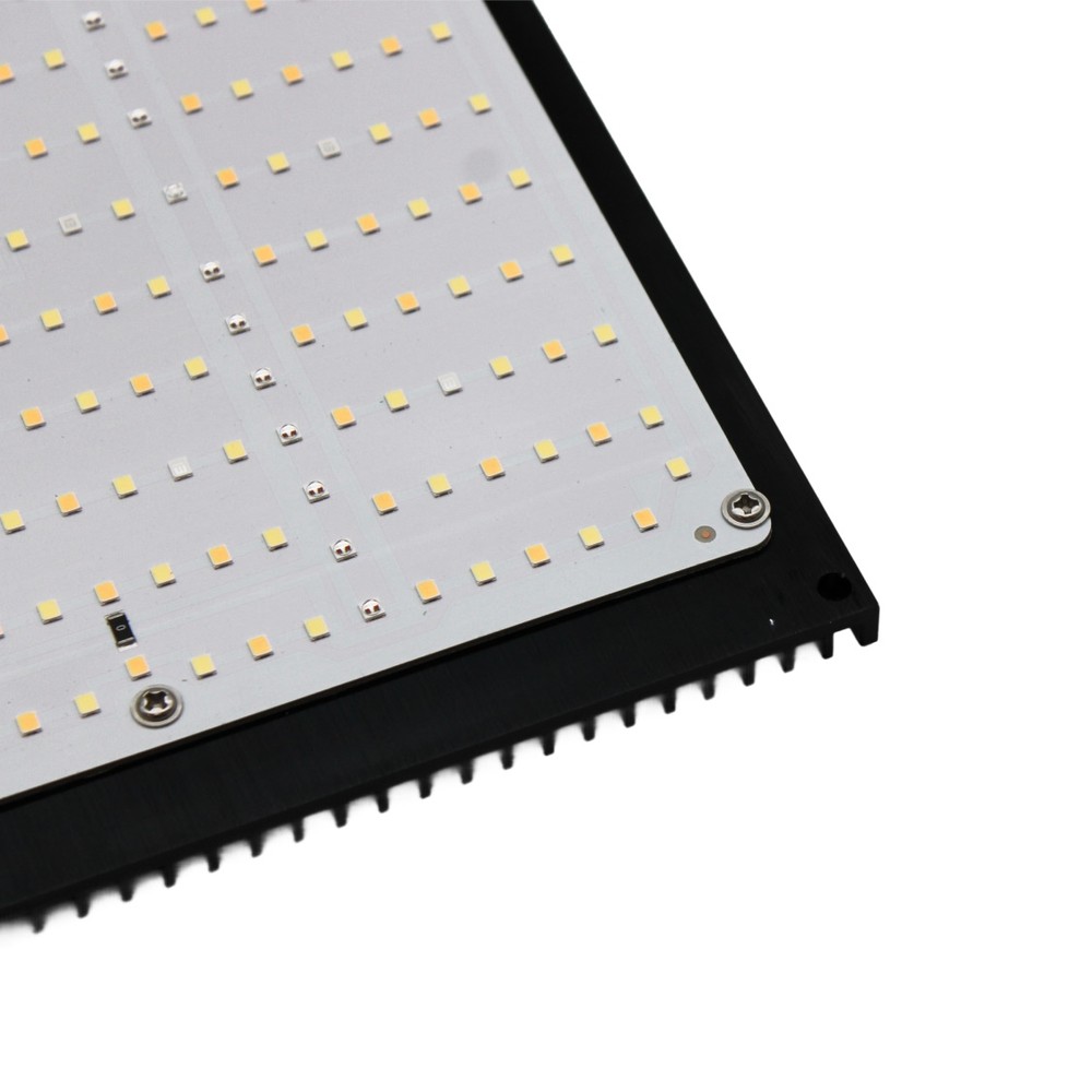 Quantum vækstlampe 120W inkl. ophæng, fuldt spektrum, justerbar lysstyrke, IP65