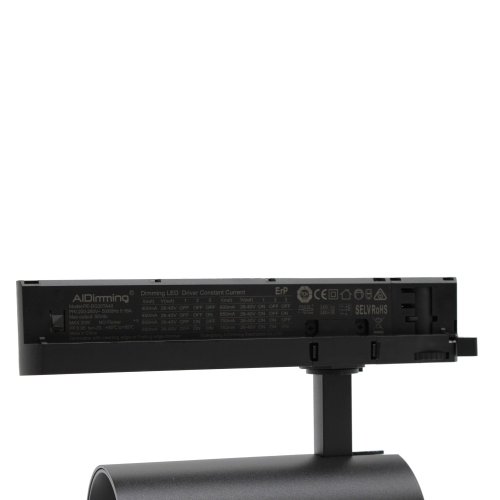 29W Sort Dæmpbar Skinnespot LEDlife 140 lm/W RA 90 38° 3-faset - Effektiv belysning til ethvert rum