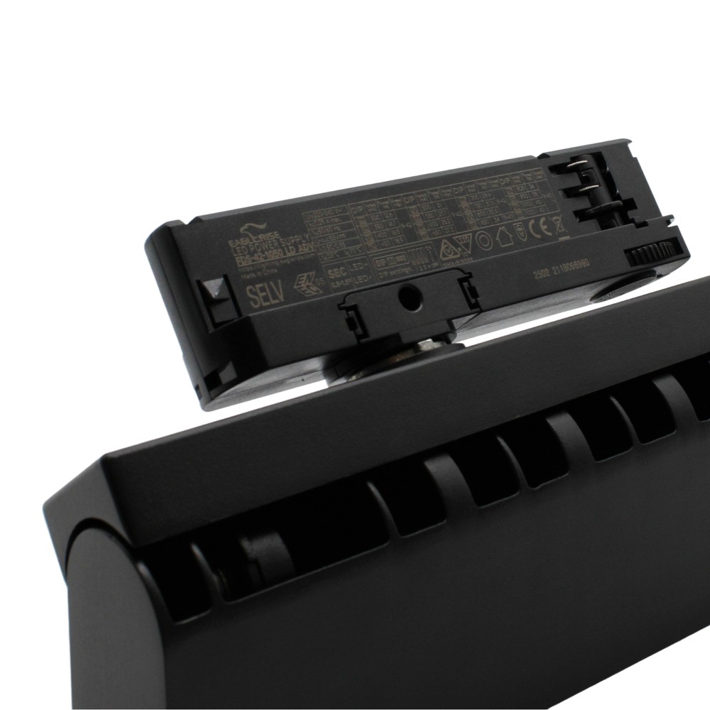 Justerbar LED lysskinne til 3-faset skinner, 36W, 23,5 cm, sort - LEDlife RA92, 230V input, 5500lm