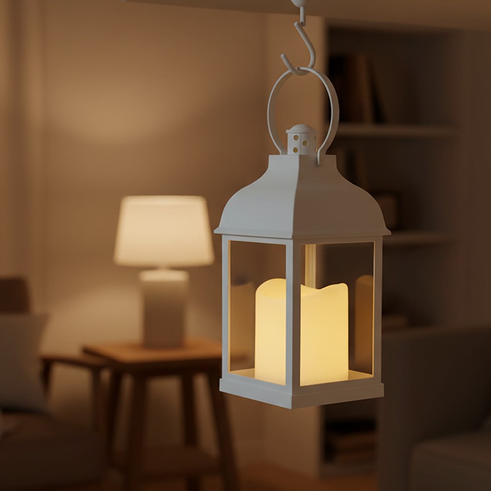 LED lanterne - Hvid firkantet lanterne med batteridrift, egnet til både indendørs og udendørs brug. 1W effekt, 100lm lysstyrke, RA80, IP54 klassificeret.