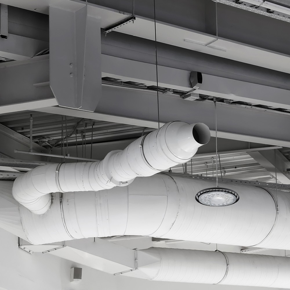 Plateo Sun 4 High Bay 105W - neutral hvid, 230V, 70°, IP65, IK06, 218x80mm, sort