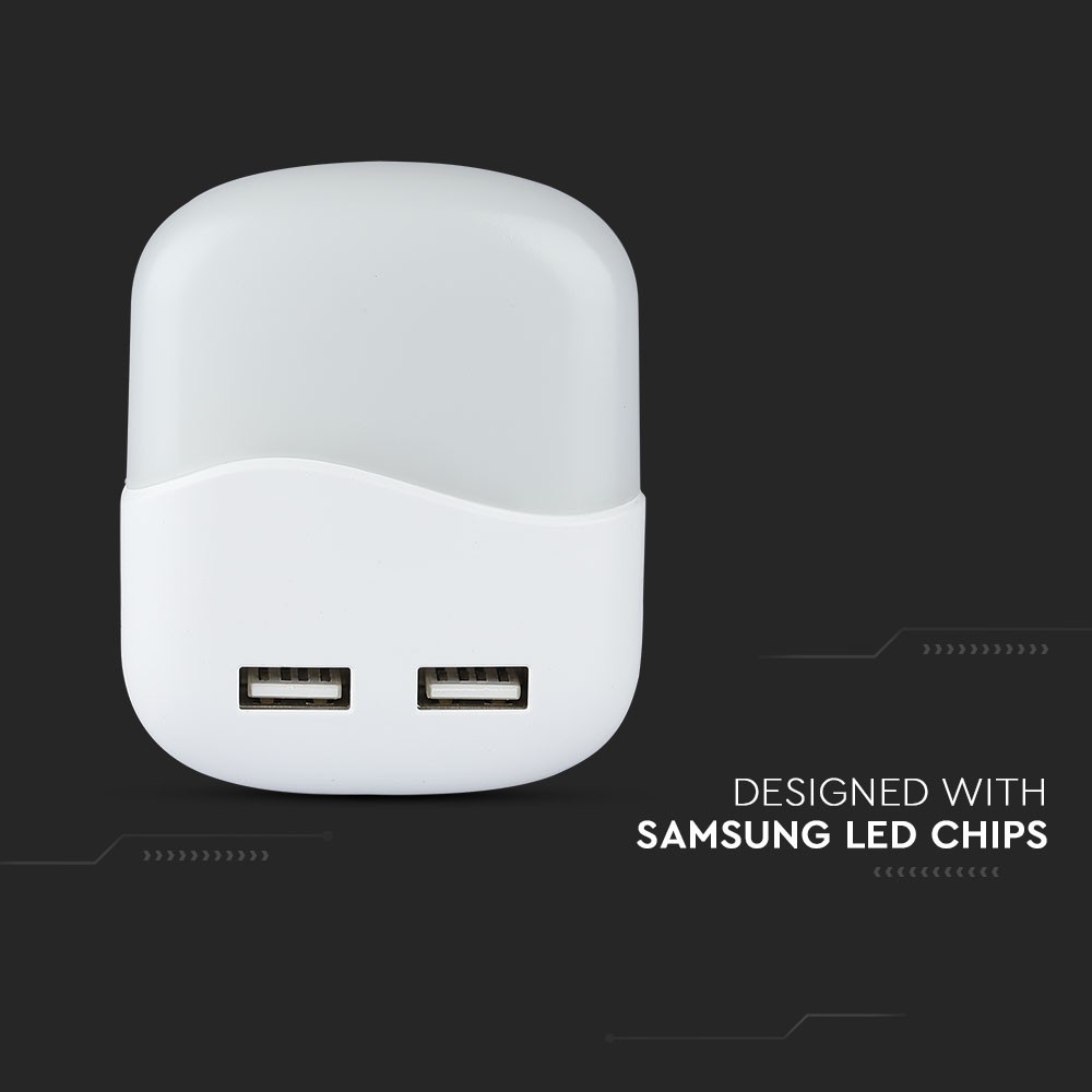 0,45W Natlys LED (EU stik) med USB Samsung chip 3000K - firkantet - Energibesparende natbelysning med USB og Samsung chip i varmt hvidt lys - firkantet design