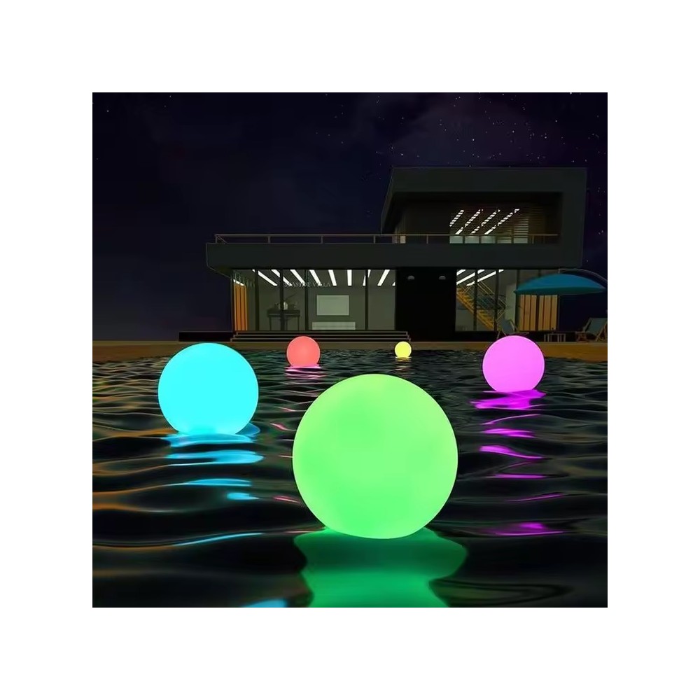Genopladelig Ø10 cm RGBW LED kugle med fjernbetjening og IP68 beskyttelse