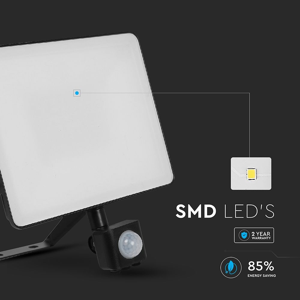 V-Tac 30W LED sensor projektør med hurtig connector, 120lm/w, sort - Effektiv belysning med bevægelsessensor
