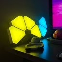 RGBIC Trekant Væglys 6 stk. sæt med 6W effekt og 5V input. Moderne belysning til enhver indretning.