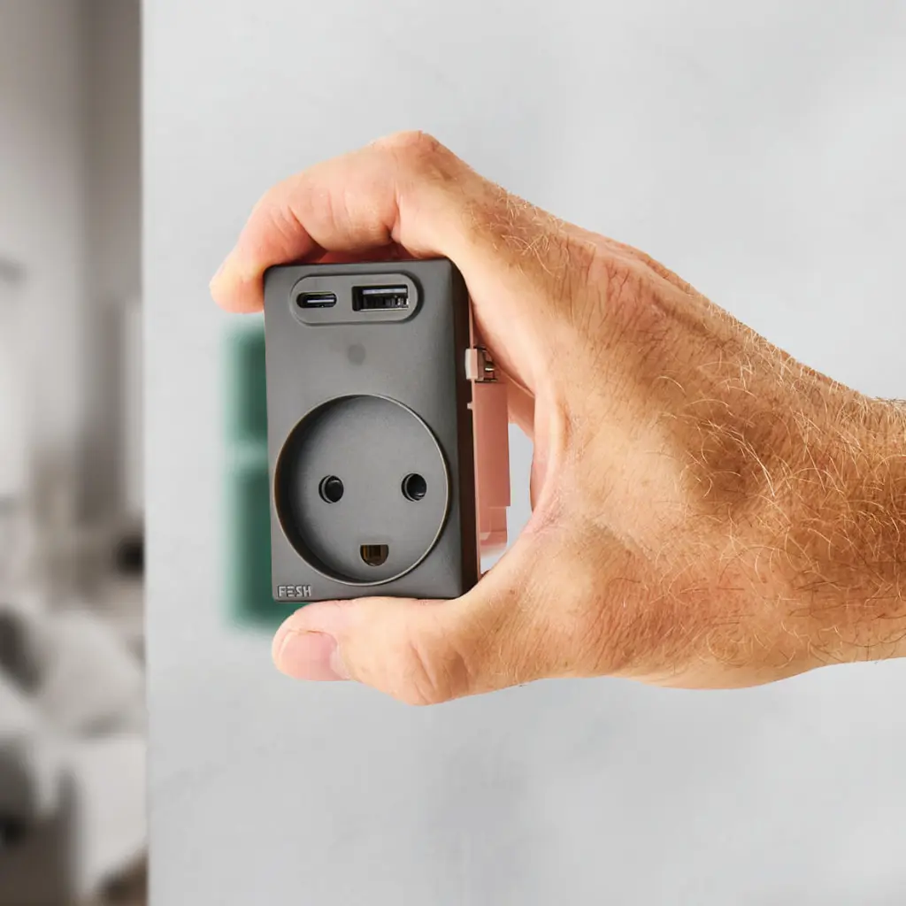 6217007175_1 (1).webp