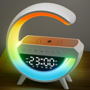 G-formet RGBIC lampe med trådløs oplader i hvid finish og Bluetooth-teknologi - 24x23cm - 3W effekt - 5V USB input