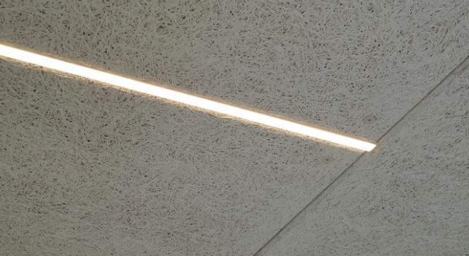 LED lysskinne 19W 60 cm 3000K til Troldtekt og akustikloft, 24V