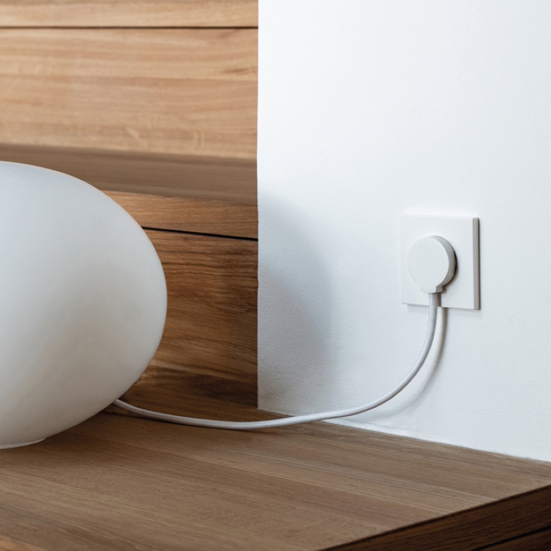 NORM flad stikprop, hvid