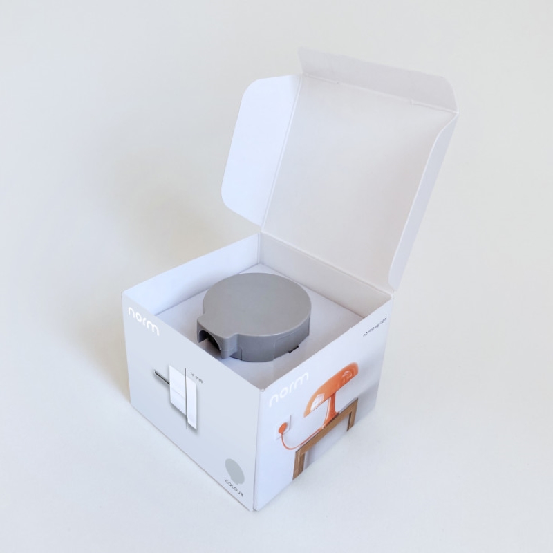 NORM flad stikprop, grå