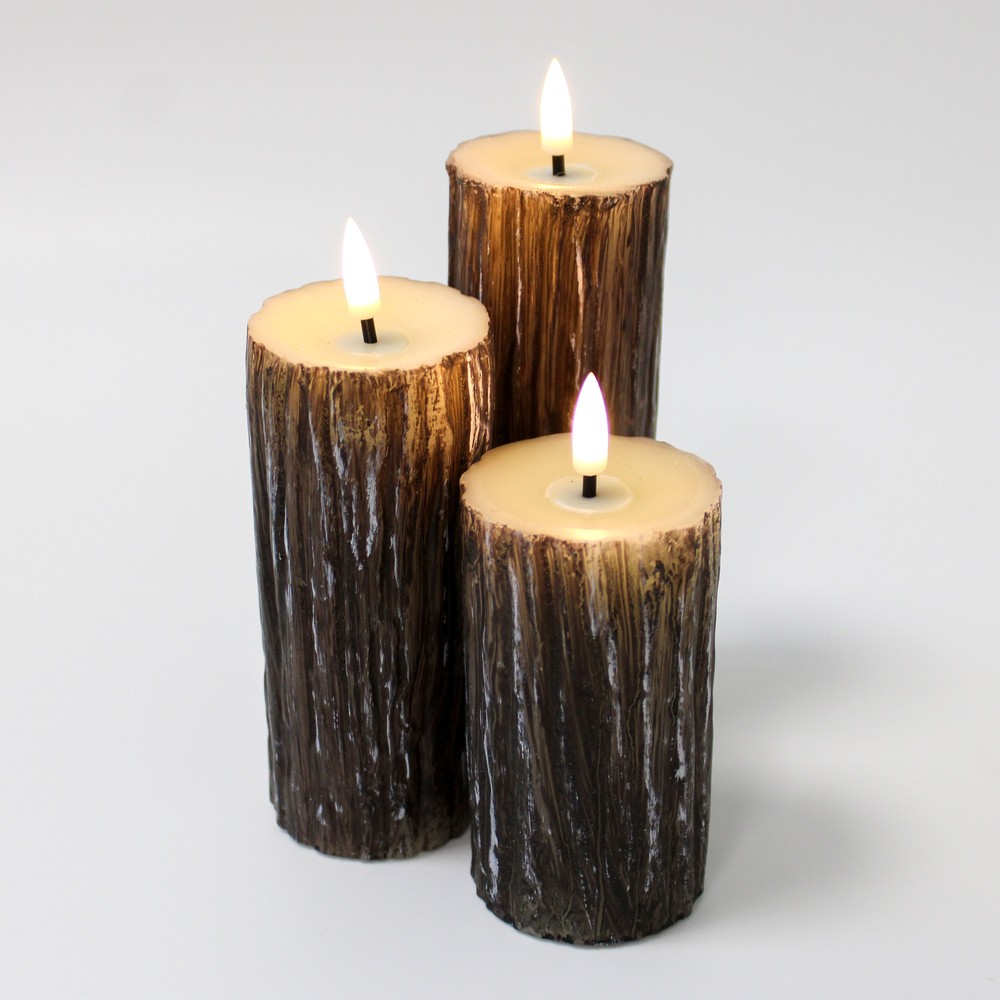 LED Træ-look bloklys sæt med smeltet look og flammeeffekt - Ø5,5cm, 10/12,5/15cm høj - Inkl. fjernbetjening
