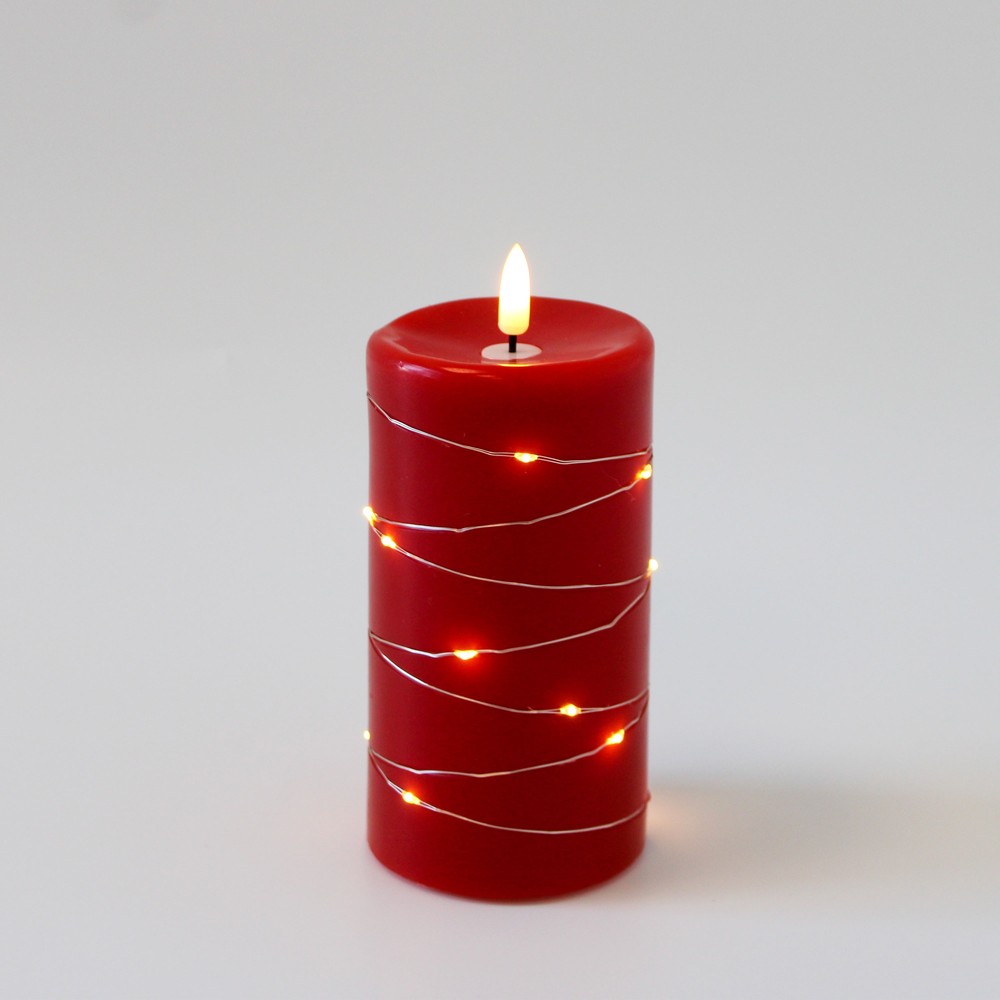 LED Bloklys med lyskæde og flammeeffekt, 15cm høj, rød stearin, fjernbetjening, autentisk udseende