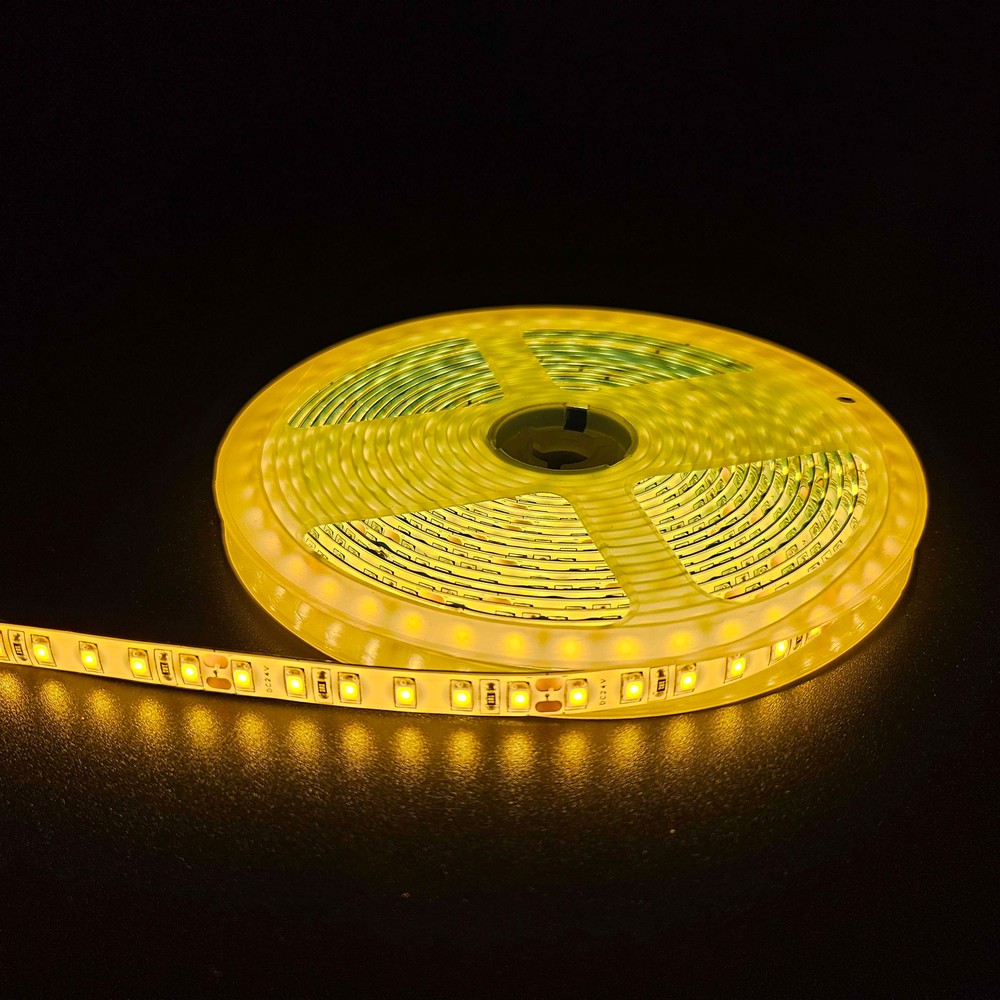 Gul 10W/m LED Strip - 5m, 120 LED pr. meter, 24V, IP65 (Dansk)