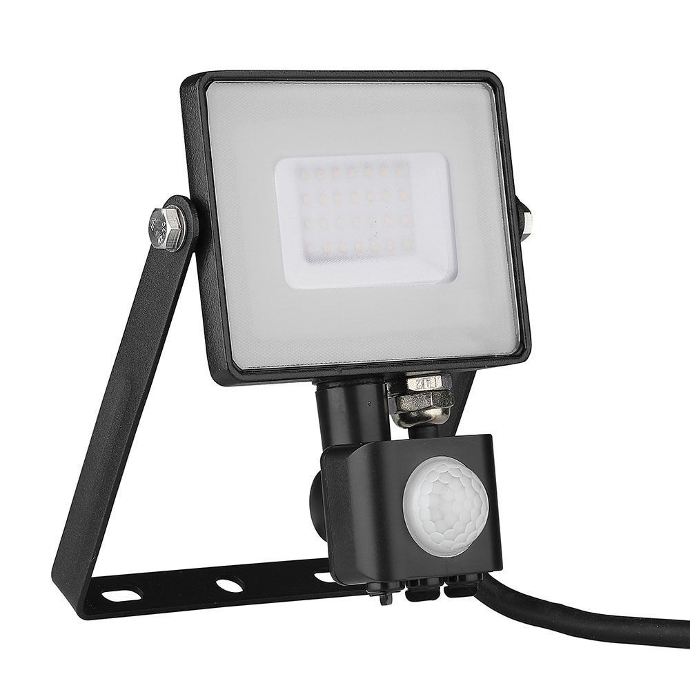 V-Tac 30W LED projektør med sensor - Samsung LED chip - Effektiv belysning med sensor og Samsung LED chip - 5 års producentgaranti - Vandtæt IP65