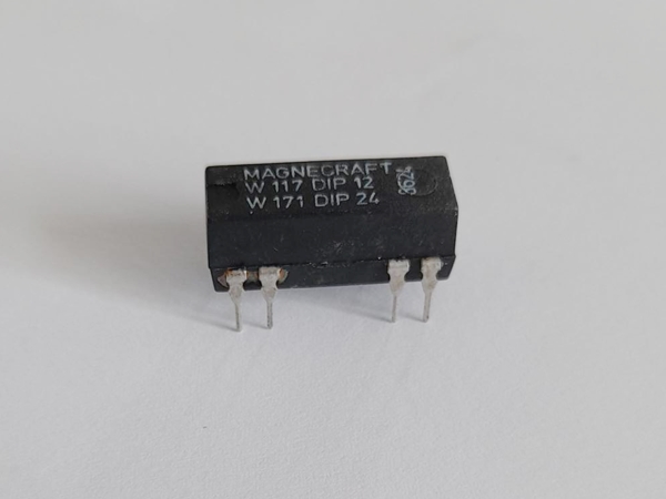 Magnecraft DIP Reed Relæ, 12V/24V, 2 x slutte (DIP14-8)