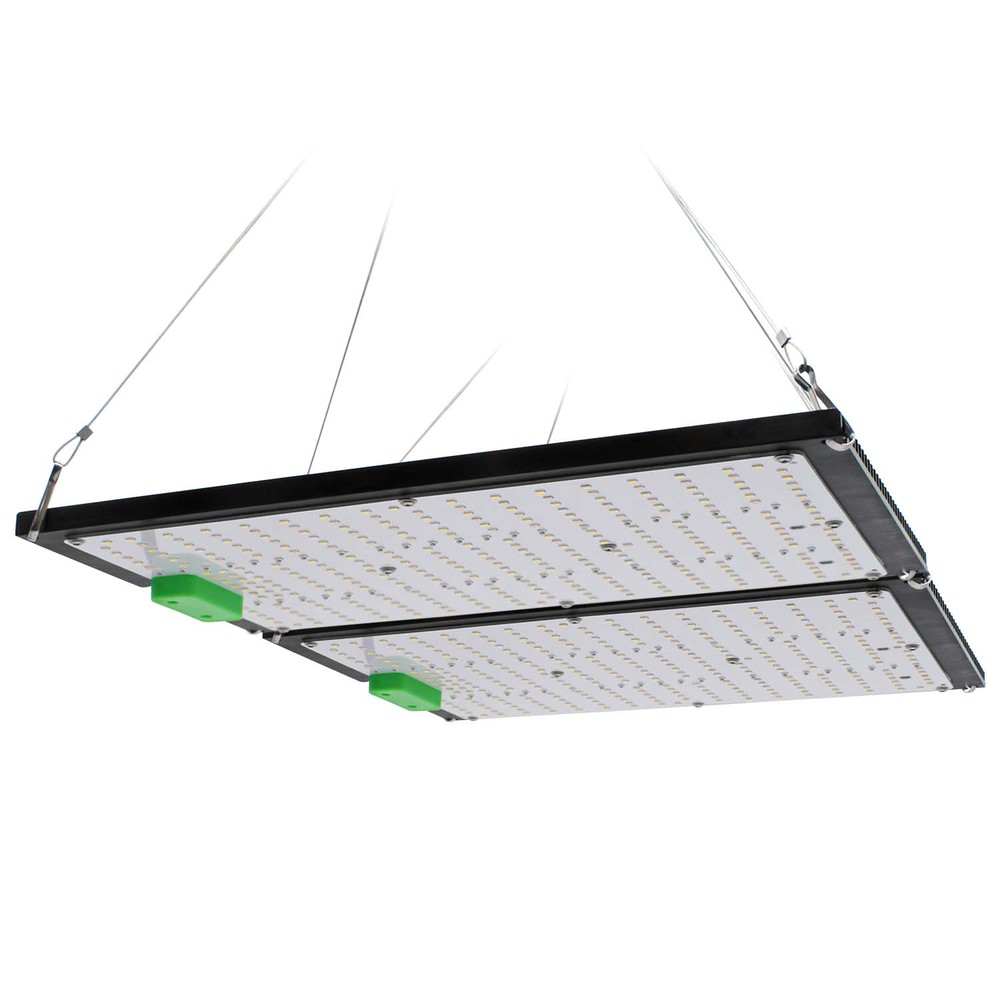 Quantum vækstlampe 240W - Fuldt spektrum, justerbar lysstyrke, IP65, ophæng inkluderet