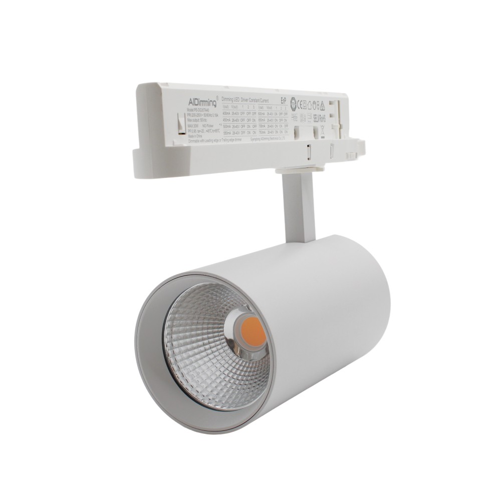 29W Dæmpbar hvid skinnespot fra LEDlife med høj effektivitet på 140 lm/W, RA 90 og 38 graders spredning, passer til 3-fasede systemer