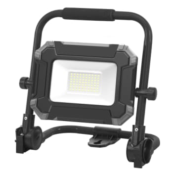 LED-arbejdslampe Grunda, med udtag, 50 W, 6700 lumen