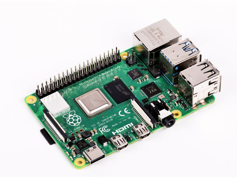 Raspberry Pi 4 Model B, 2GB RAM, BCM2711 64bit