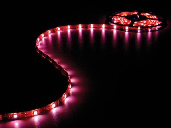 Stænktæt LED strip (IP61) - 12V, RGB (5 meter)