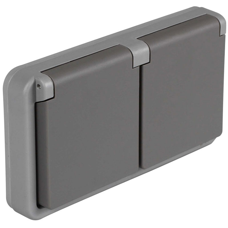 Opus 74 Industri stikkon. dobb. vandret 2-pol jord