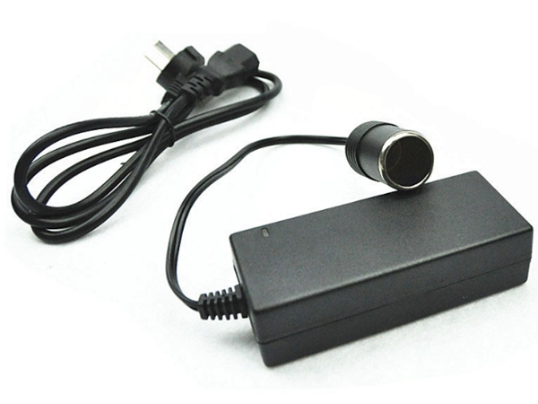 Konverter m. cigarudtag - 240VAC til 12VDC / 5A (60W)