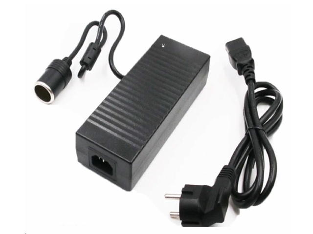 Konverter m. cigarudtag - 240VAC til 12VDC / 10A (120W)