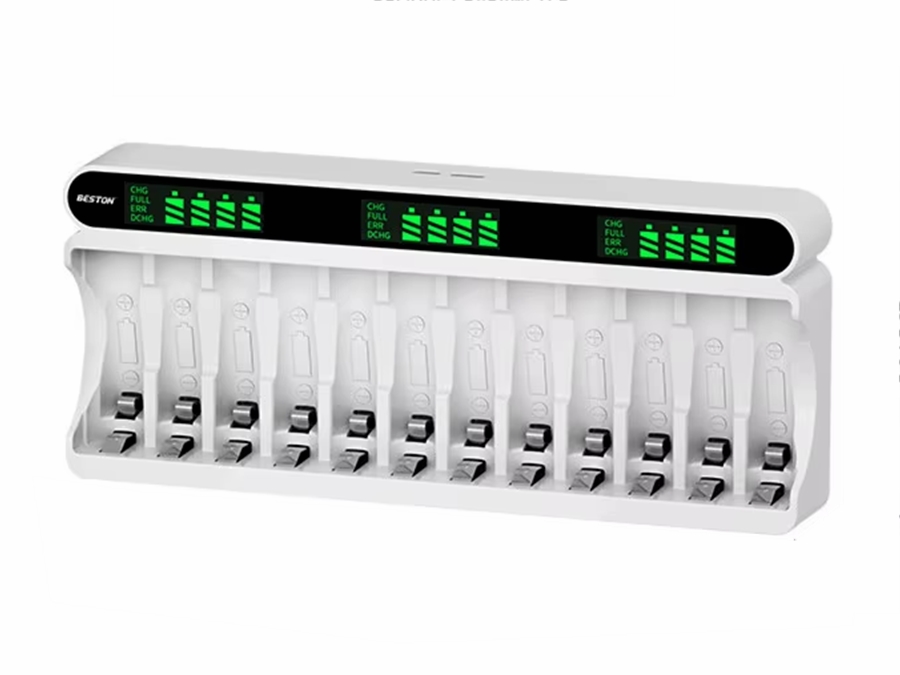 NiMH Batterilader, 12 x AA/AAA, USB-C indgang