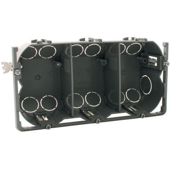 Forfradåse 3x1½ modul