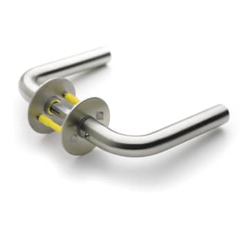 dørgreb l-form m/ros 58-82 l18