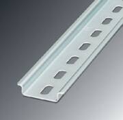 DIN-skinne NS35/7,5 med huller 6,2*15 mm forzinket L=2m