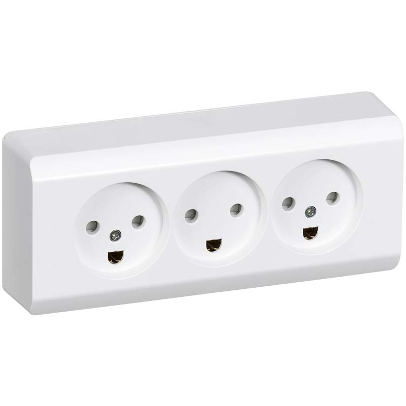 Opus 66 stikkontakt udvendig tripel hvid 2 tænding