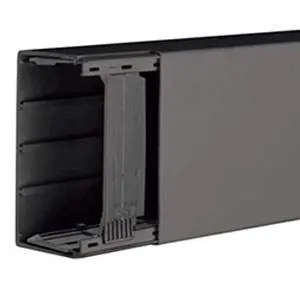 Kabler, Rør & Kanaler / Kanal / Ledningskanal - Sort