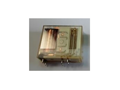 [H65037] Vertikalt relæ - 21VDC 6A 1 x skifte (SPDT), 6-ben 5mm