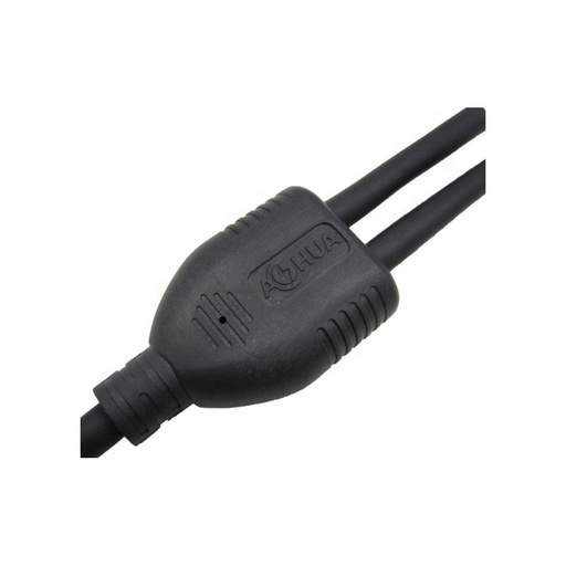 [4605-0] 2-vejs splitter til Akustilight CCT - Effektiv og praktisk løsning til at dele Akustilight CCT-lyset i to retninger.