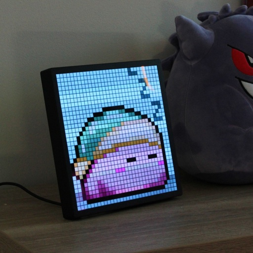 [30125-0] 32x32 Pixel Bluetooth LED Display med 10W Effekt og 5V USB Input - Perfekt til brugervenlig visning og tilslutning.