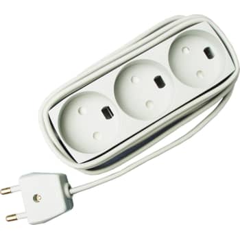 [6228220022] 3-Stikdåse U/J med 2,5M ledning, hvid