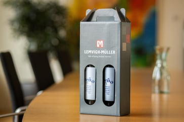 [7899992500] Vinkasse til 2 flasker med LM logo