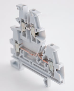 [3921601093] Legrand Viking 3 skrue 2,5MM2 grå dobbelt 5mm