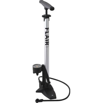 [881565951] FLAIR fodpumpe med manometer